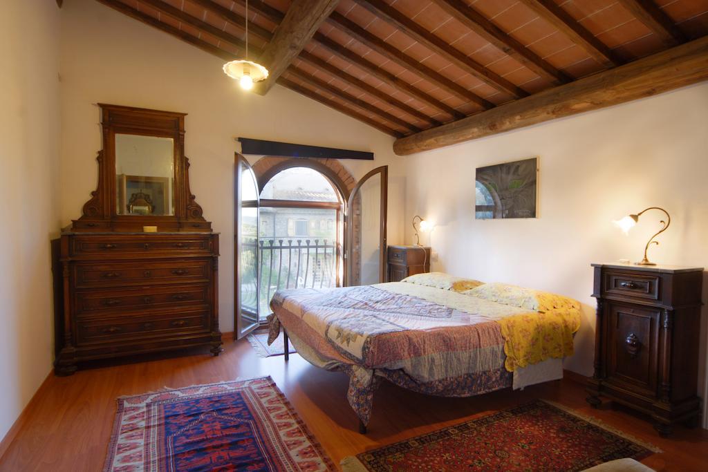 Agriturismo Le Volpaie Villa San Gimignano Kamer foto